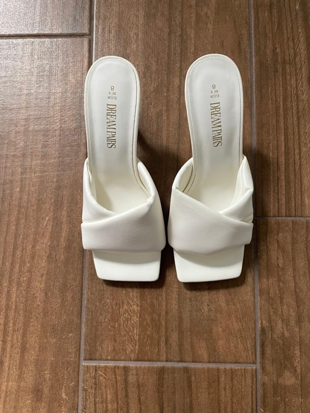 Dream Pairs White Knot Front Slide Mules